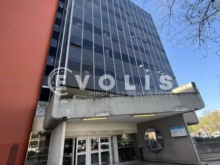 location bureaux 45 m² à 95 m²