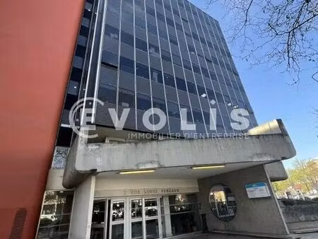 location bureaux 50 m²