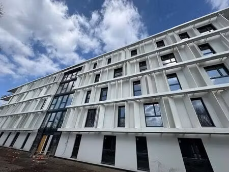 location bureaux 112 m²