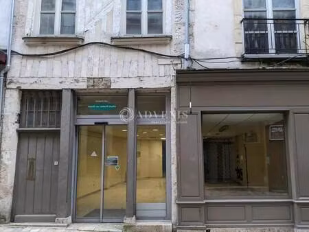 location commerce orleans 45000 277m²