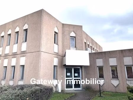 location bureaux 102 m²