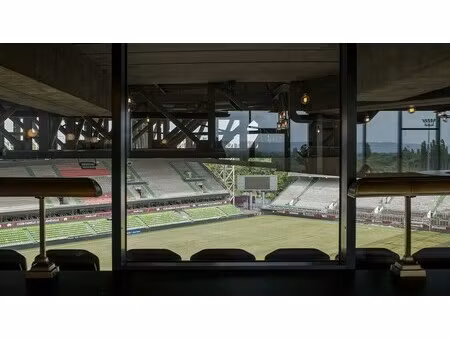 location bureaux 20 m² à 1 700 m²