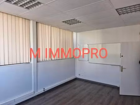 location bureaux 47 m²