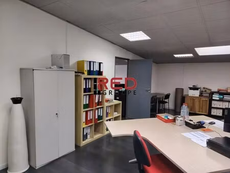 location bureaux 76 m²