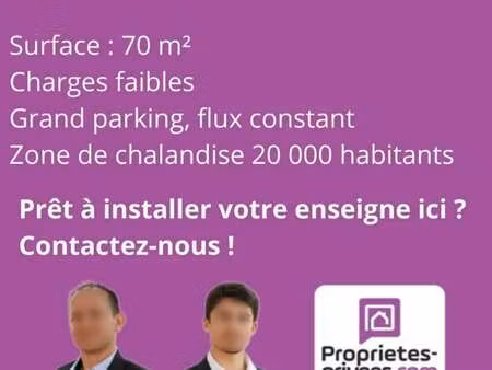 location commerce 70 m²