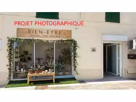 location commerce 46m²