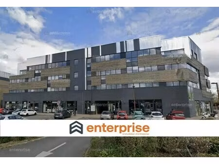 location commerce marquette lez lille 59520 520m²