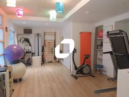 location commerce nantes 44000 82m²