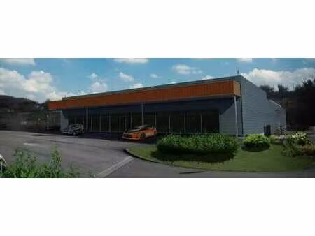 location commerce 1 530 m²