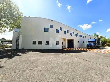 location bureaux 120 m² à 480 m²