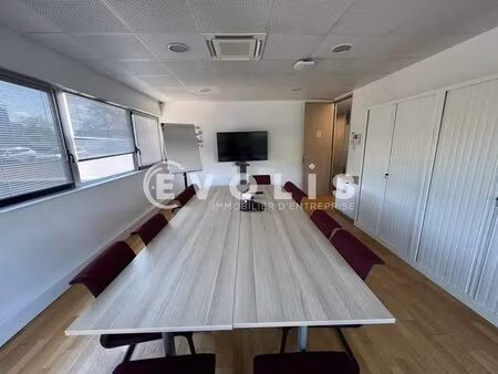 location bureaux 328 m²
