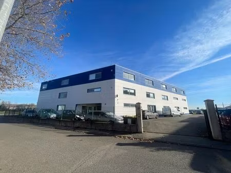 location bureaux 57 m² à 341 m²