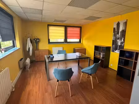 location bureaux élancourt 78990 45m²