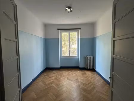 location bureaux 90 m²