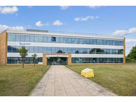 location bureaux 428 m² à 2 430 m²