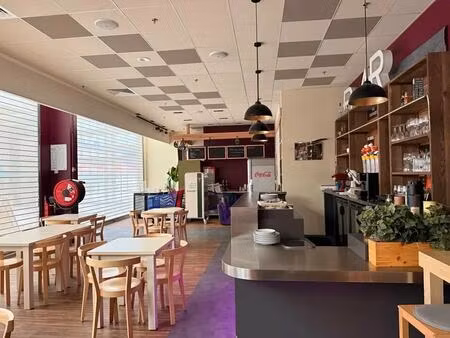 location commerce 116 m²