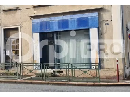 location commerce commentry 03600 36m²