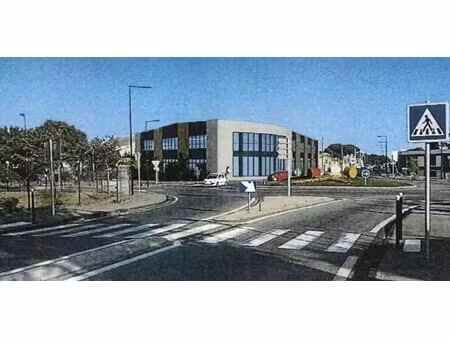 location commerce 150 m²