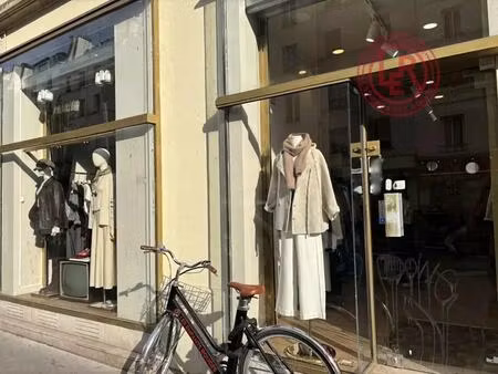 location commerce paris 3eme 75003 50m²