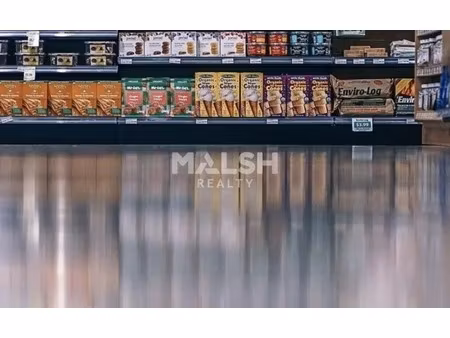 location commerce 1 444 m²