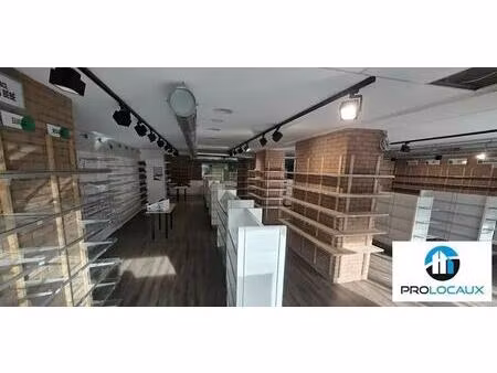 location commerce voiron 38500 423m²