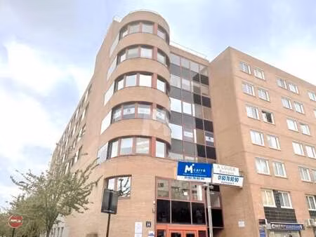 location bureaux 554 m²