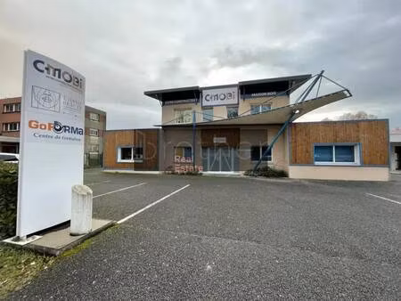 location bureaux 80 m²