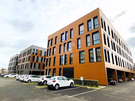 location bureaux 155 m² à 762 m²