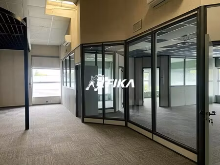 location bureaux 310 m²