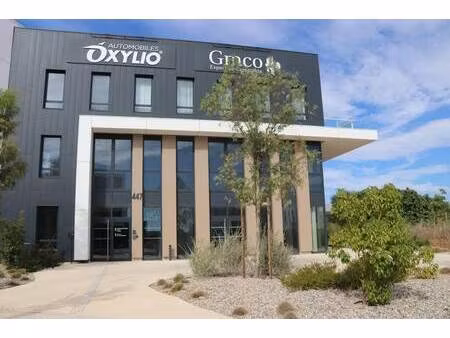 location bureaux 389 m²