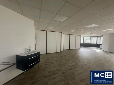 location bureaux 119 m² à 443 m²