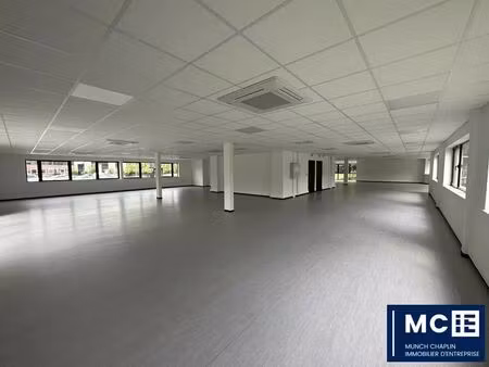 location bureaux 444 m²