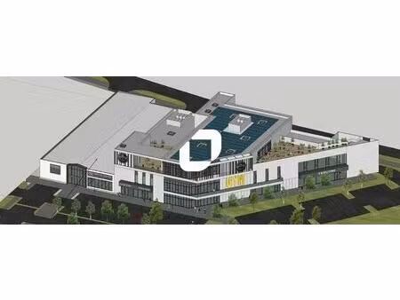 location commerce 860 m² à 4 467 m²