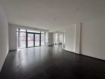 location commerce bordeaux 33100 101m²