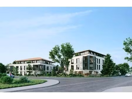 location commerce 60 m²