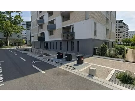 location commerce toulouse 31300 486m²
