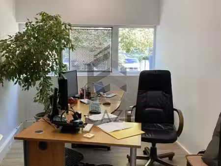 location bureaux cenon 33150 119m²