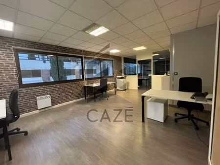 location bureaux 120 m²