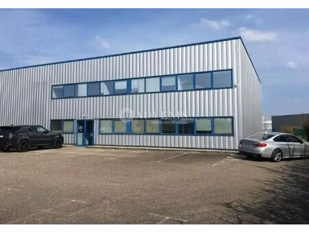 location bureaux 778 m²