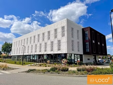 location bureaux 89 m² à 110 m²