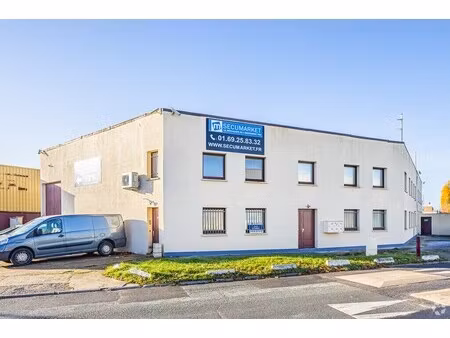 location bureaux 126 m²