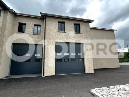 location bureaux 130 m²