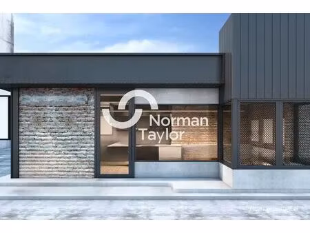 location commerce 150 m²