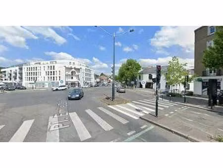 location commerce 33 m²