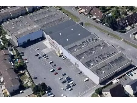 location commerce reims 51100 1490m²