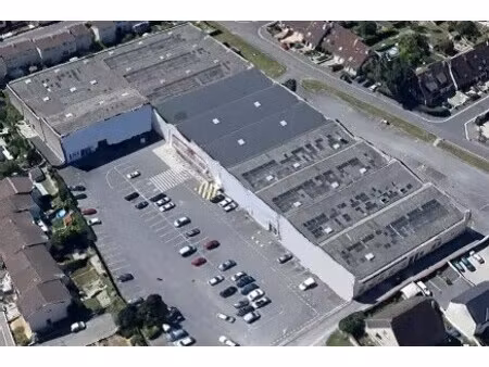 location commerce reims 51100 1490m²