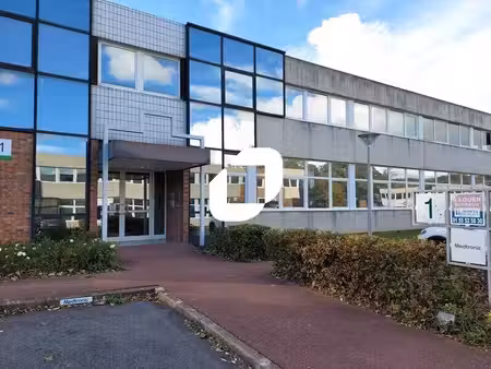 location bureaux 58m² à 1095m²