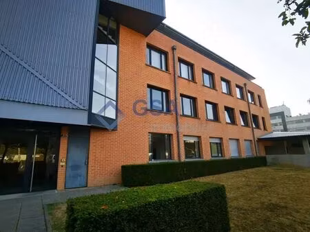 location bureaux 339 m²