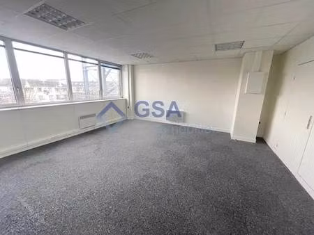 location bureaux 38 m² à 339 m²