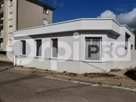 location bureaux 140 m²